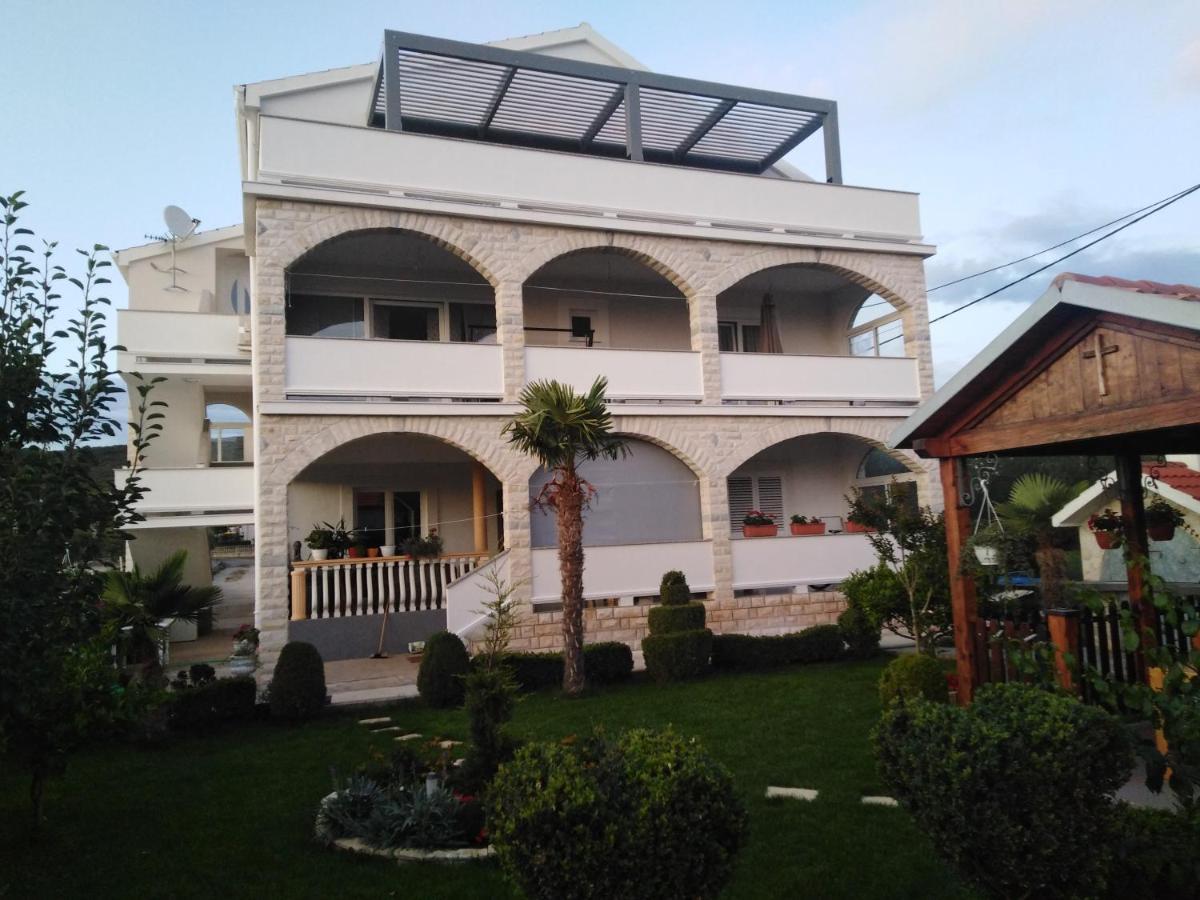 Solmaris Apartments Sukosan Ngoại thất bức ảnh