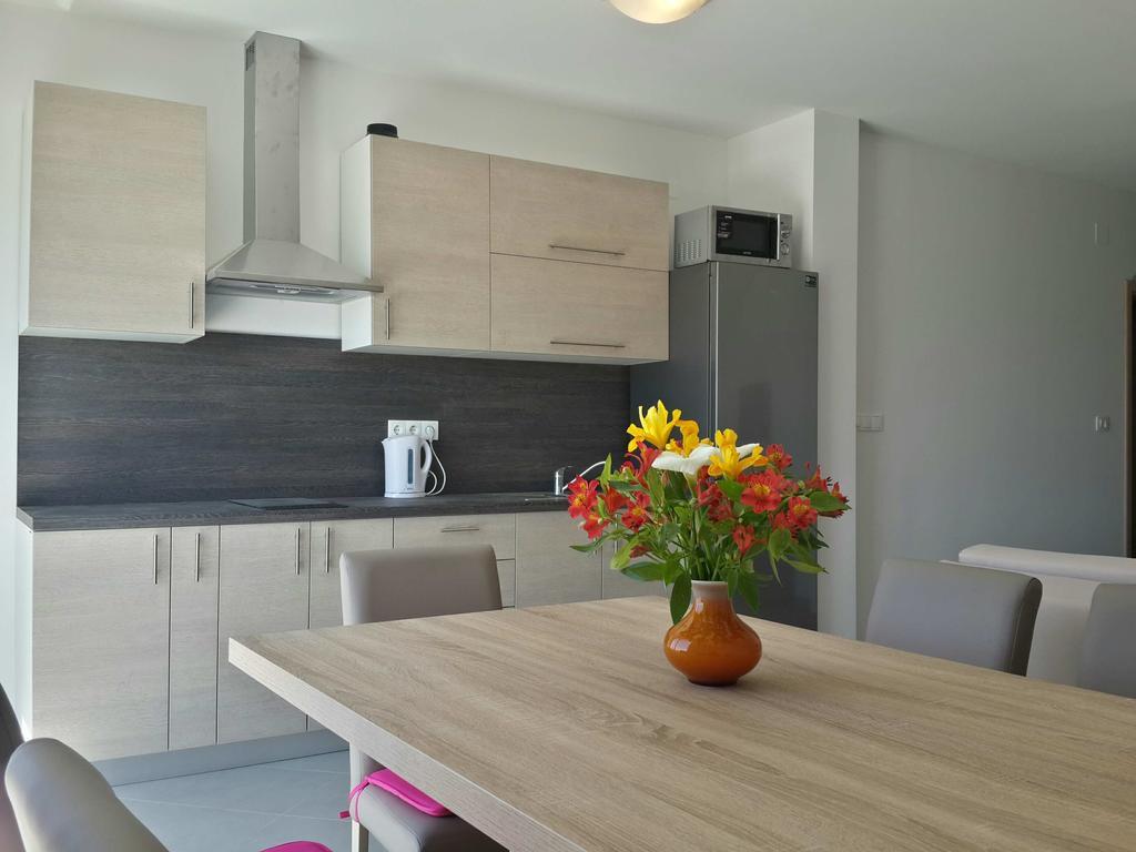 Solmaris Apartments Sukosan Ngoại thất bức ảnh