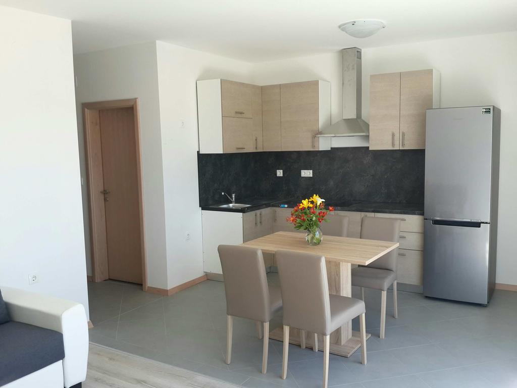 Solmaris Apartments Sukosan Ngoại thất bức ảnh