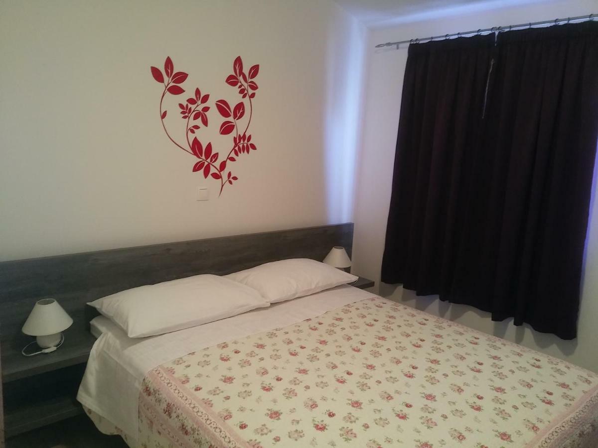 Solmaris Apartments Sukosan Ngoại thất bức ảnh
