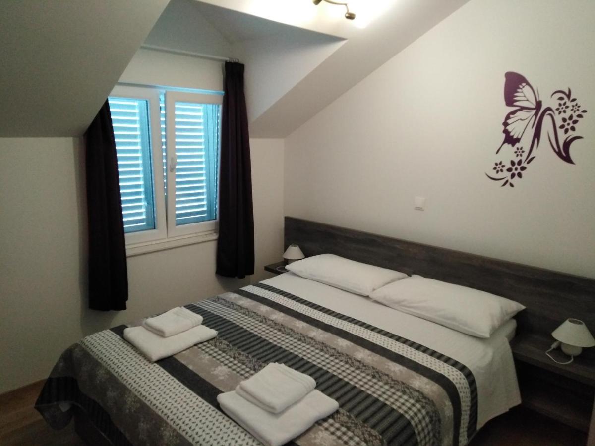 Solmaris Apartments Sukosan Ngoại thất bức ảnh